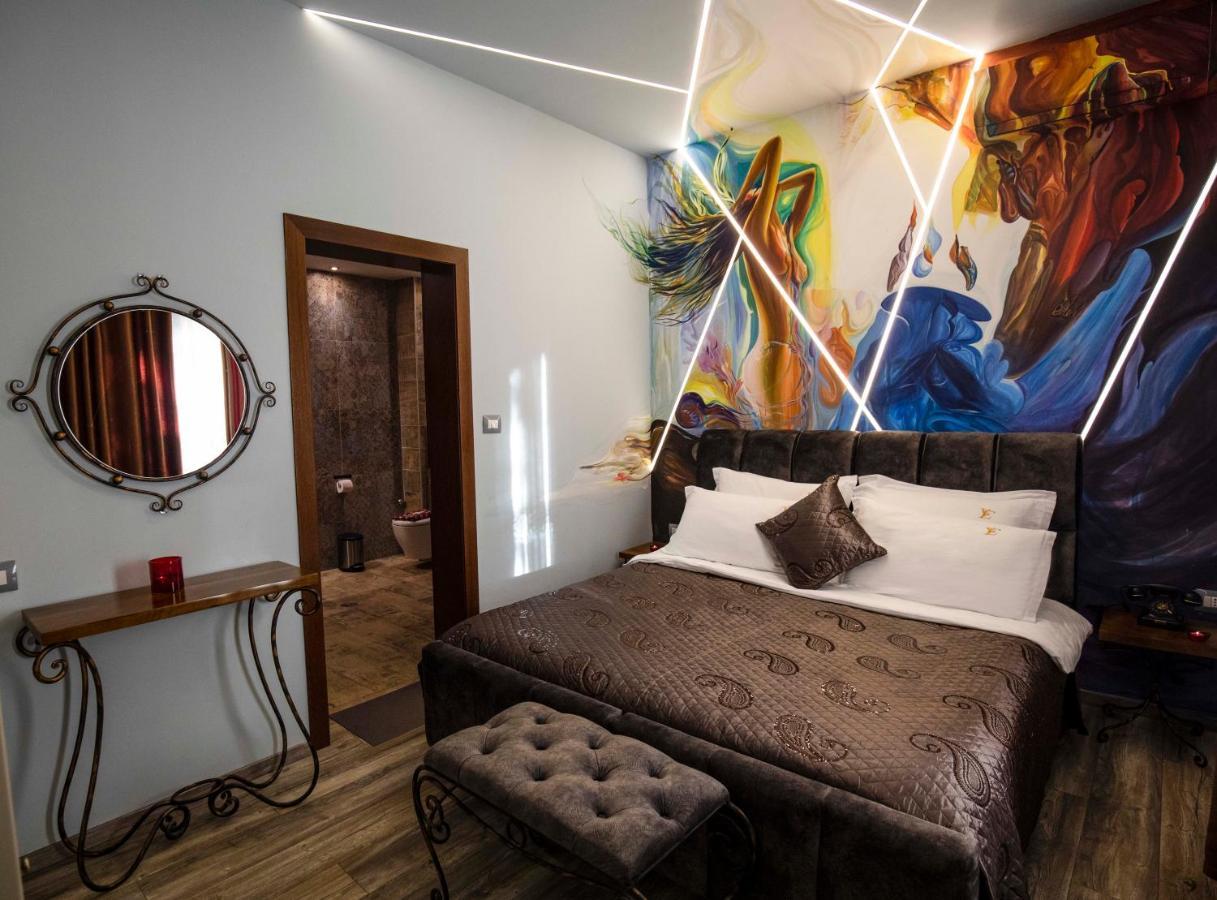 Vila Eden Boutique Hotel كورتشي الغرفة الصورة